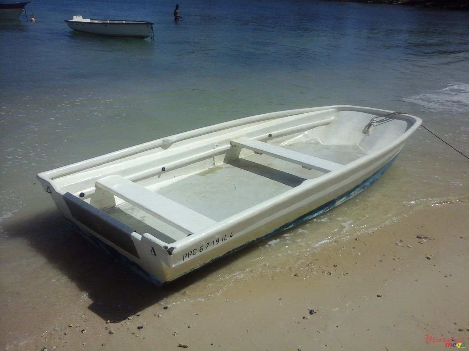 2002' Boston Whaler photo #3