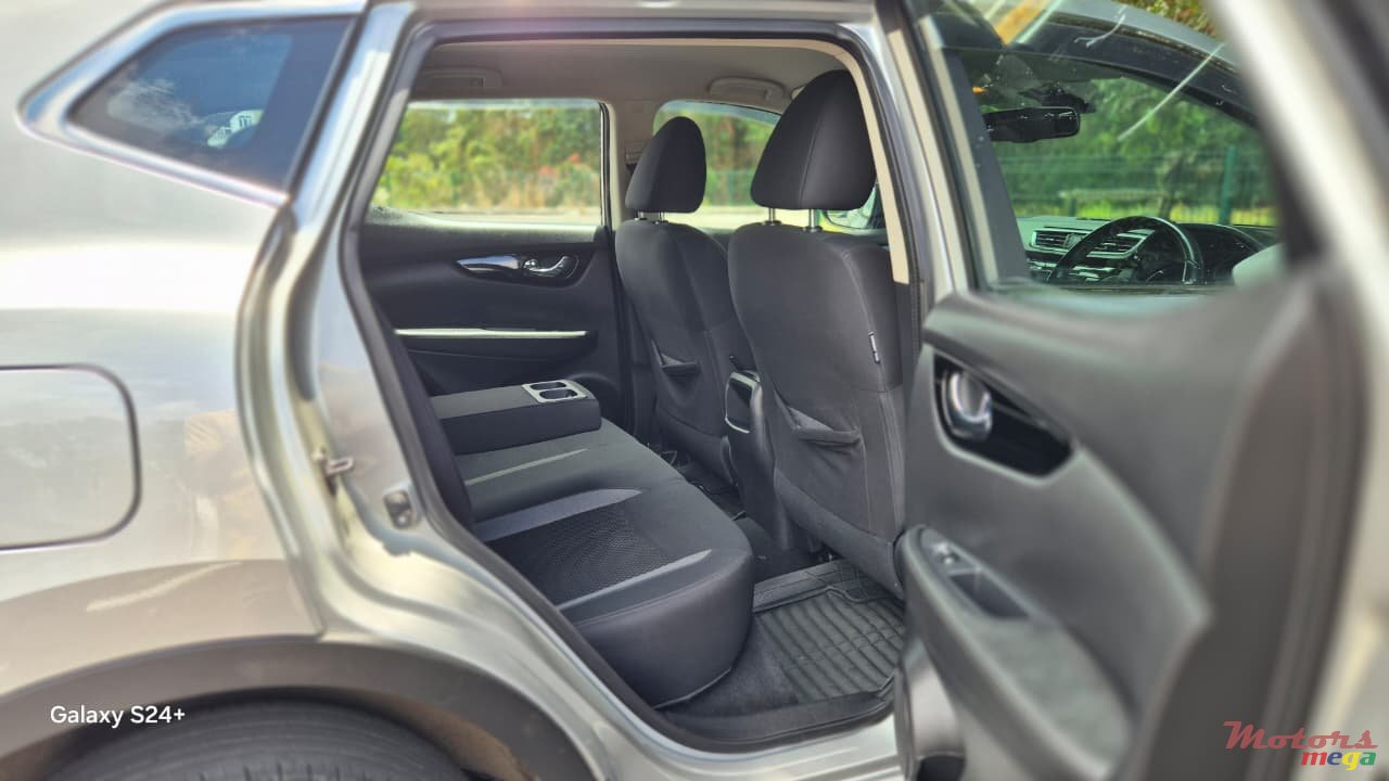 2020' Nissan Qashqai photo #7