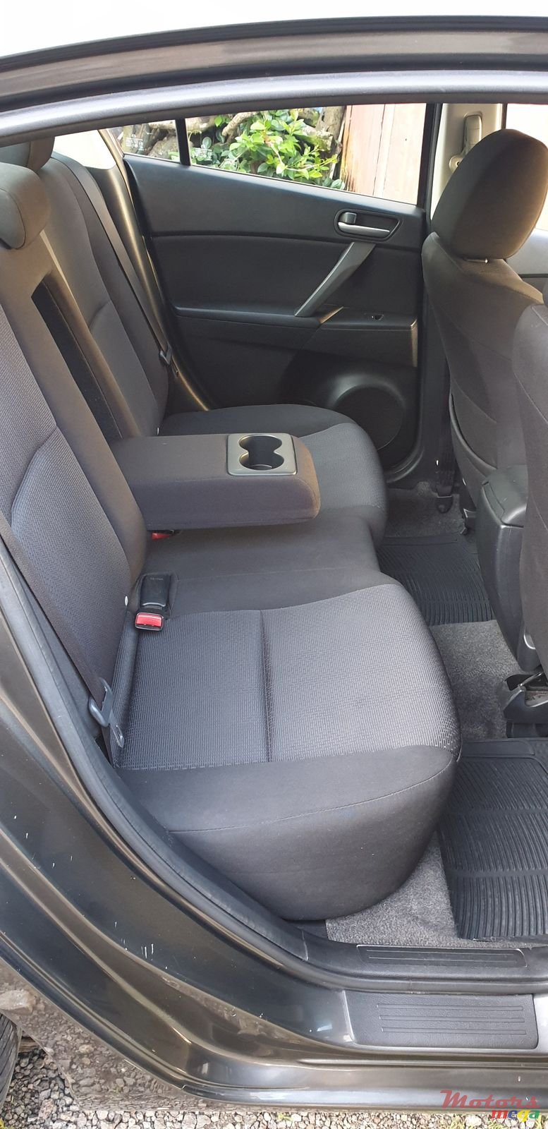 2009' Mazda 3 photo #6
