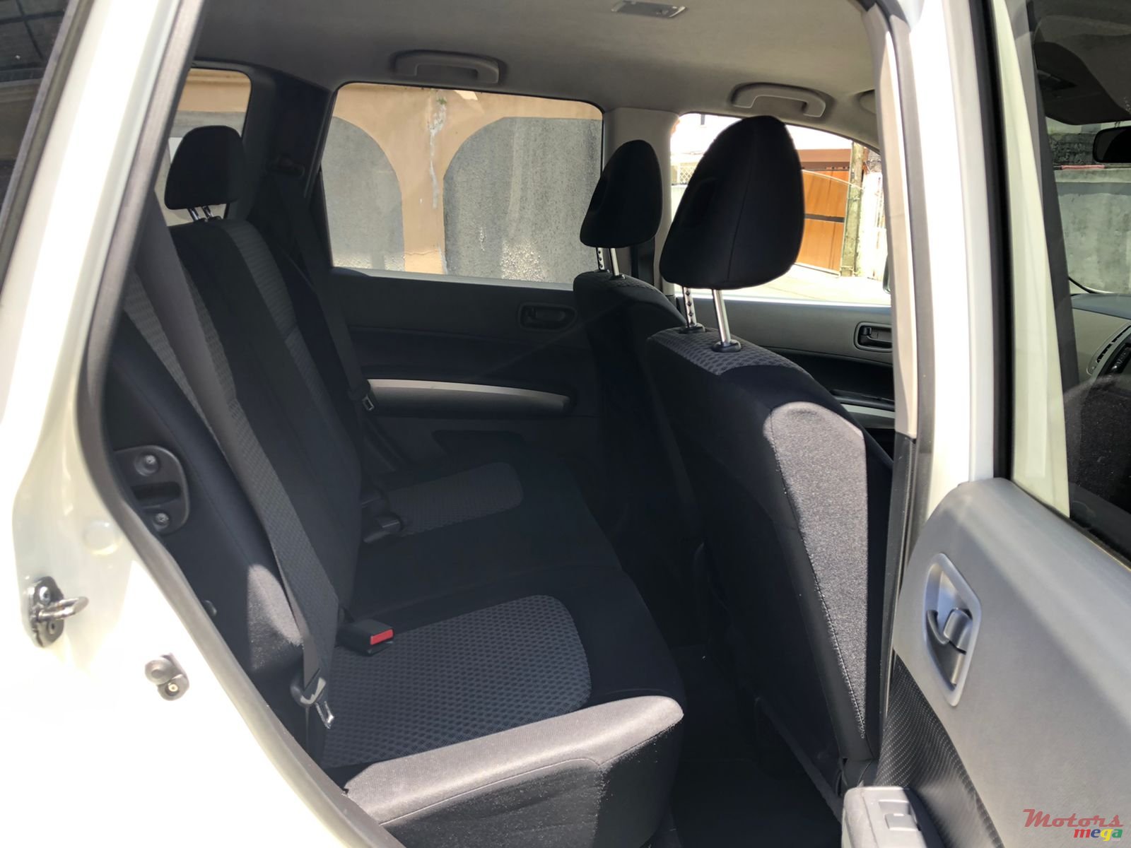 2013' Nissan X-Trail photo #6