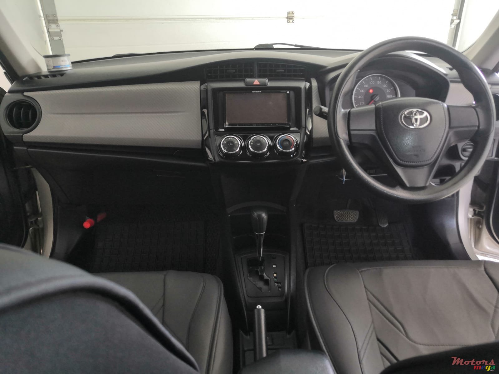 2013' Toyota Axio Japan photo #3