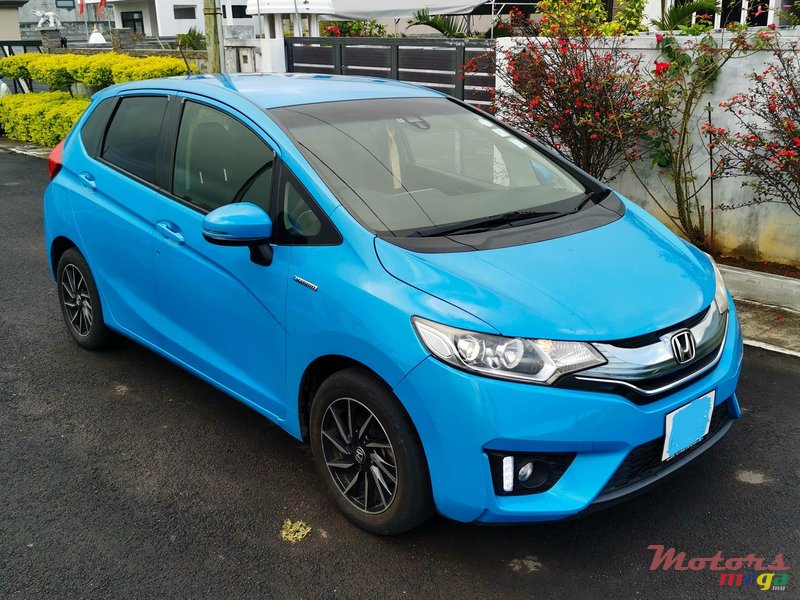 2013' Honda Fit L PACKAGE photo #1