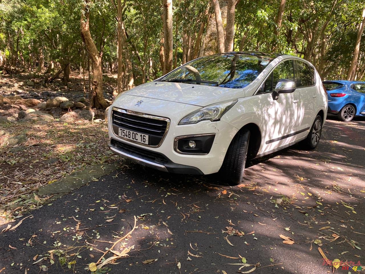 2016' Peugeot 3008 photo #1