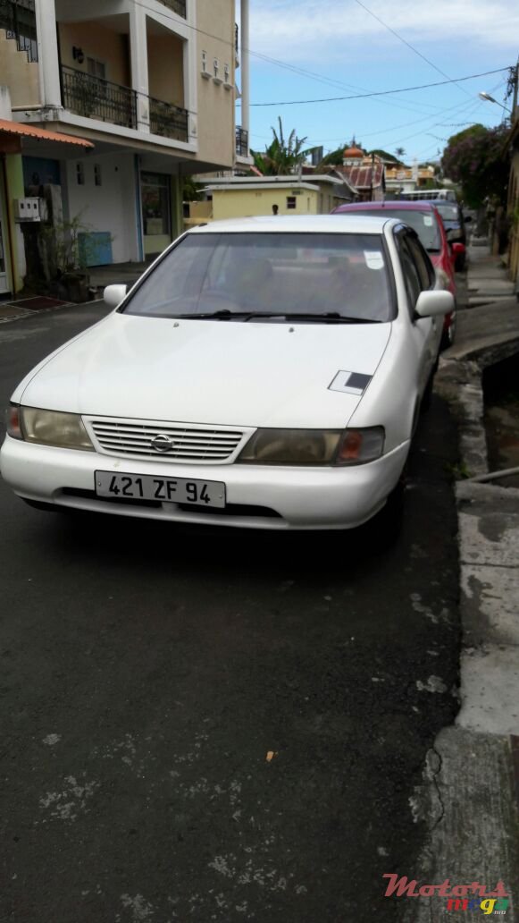 1994' Nissan Sunny photo #3