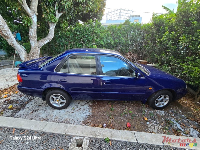 1998' Toyota Corolla photo #2