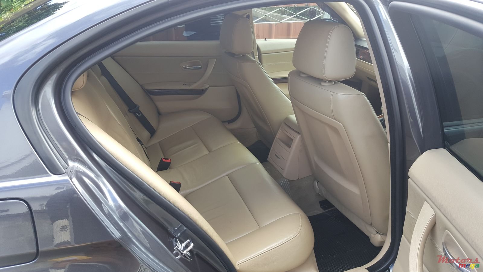 2005' BMW 3 Series photo #7