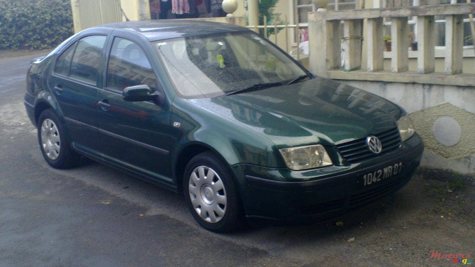 2001' Volkswagen Bora photo #1