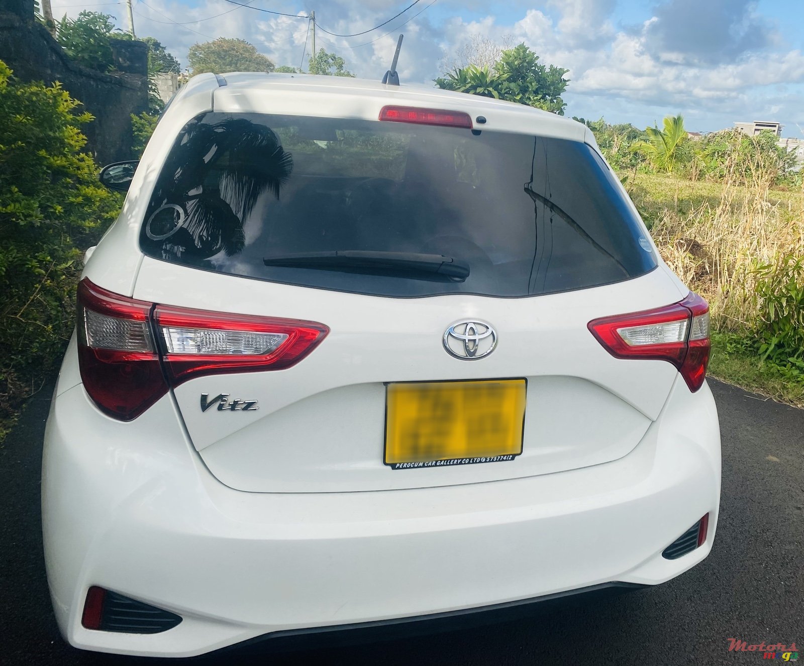 2018' Toyota Vitz Any photo #5