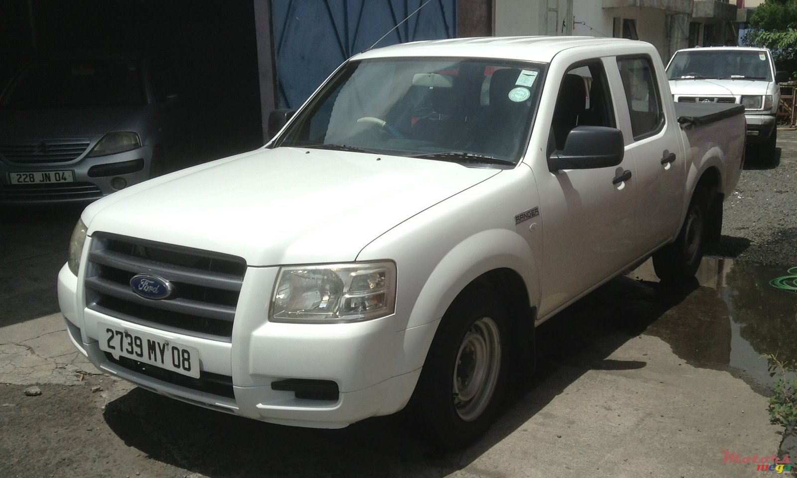 2008' Ford Focus photo #2