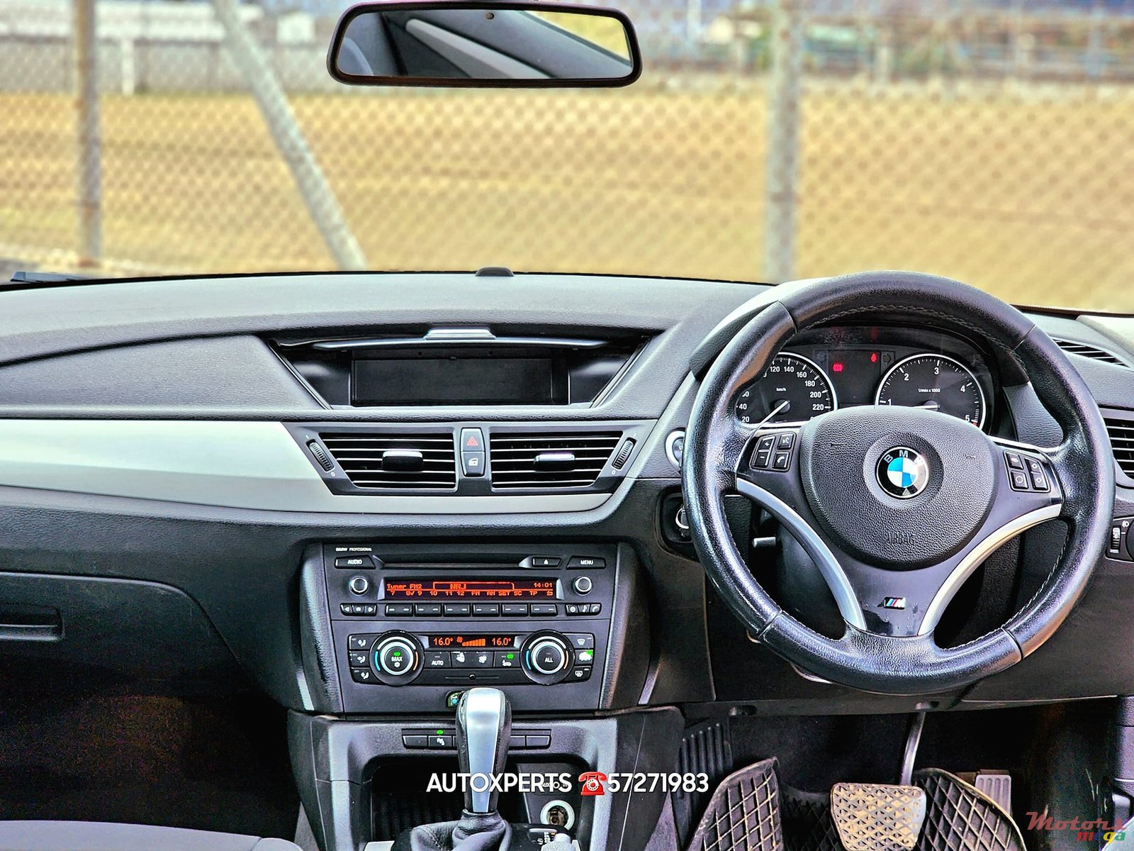 2010' BMW X1 photo #7