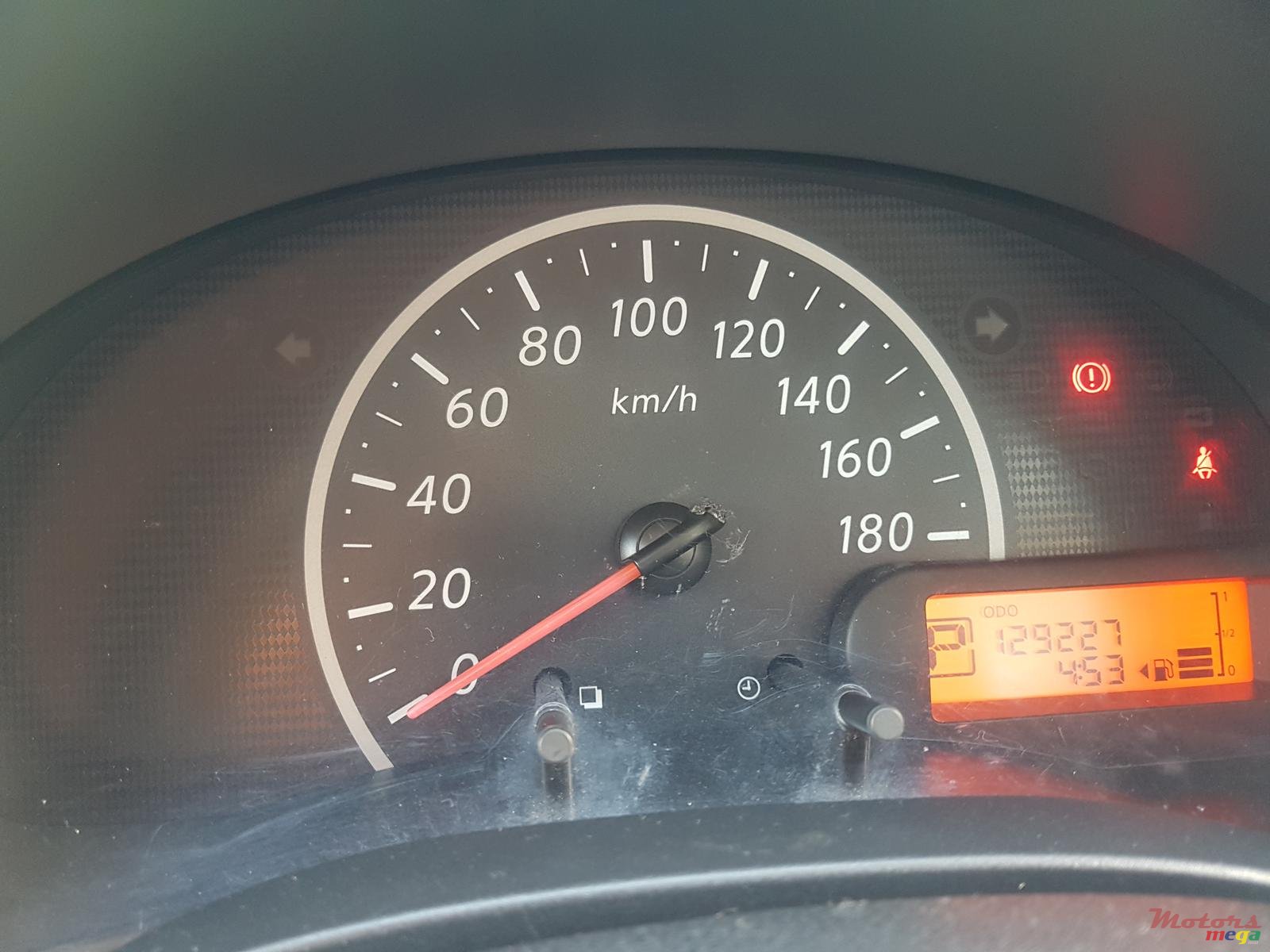 2011' Nissan March photo #4