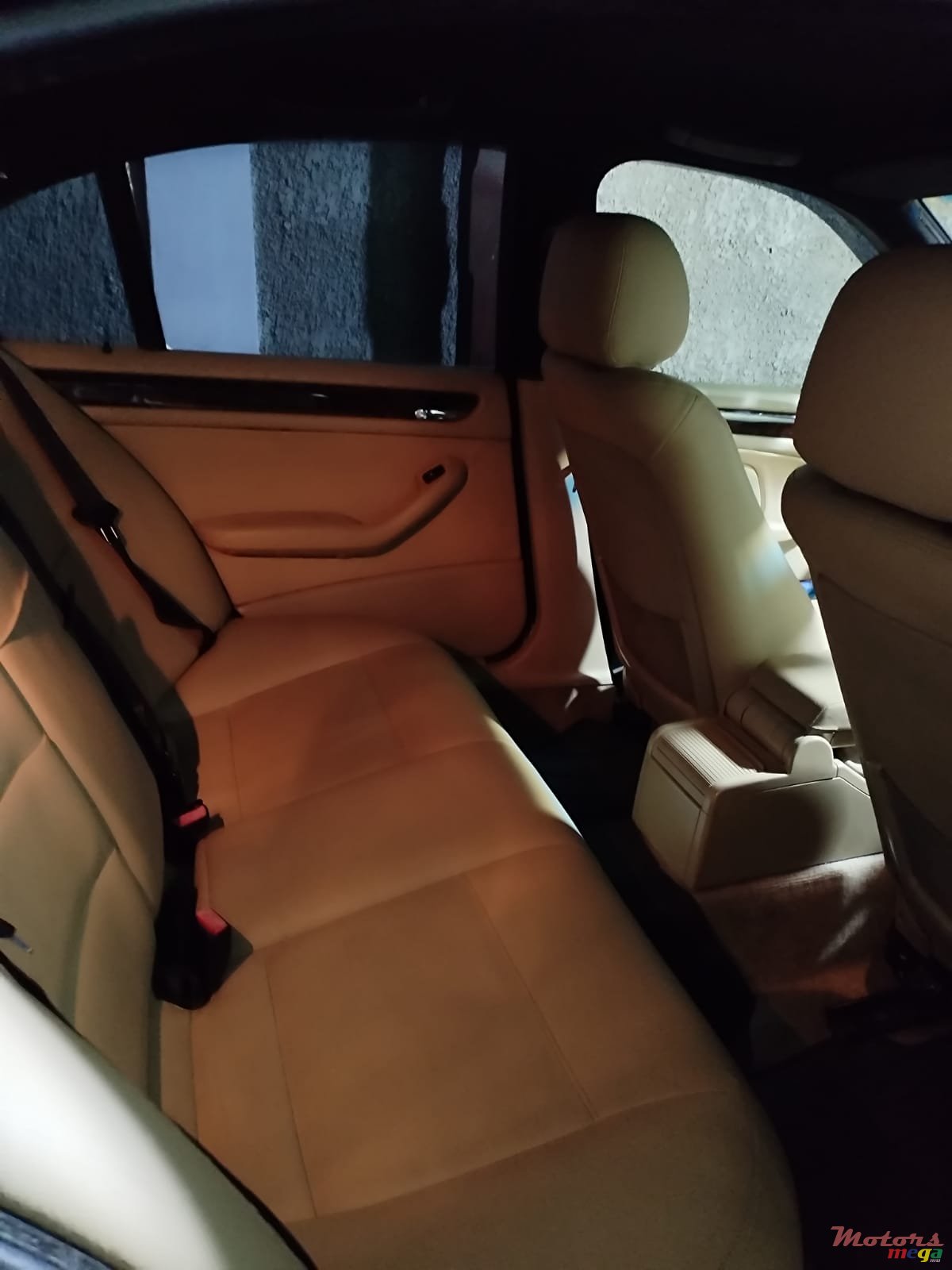 2004' BMW 3 Series E46 2000-2005 photo #2