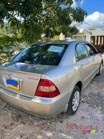 2000' Toyota Corolla photo #2