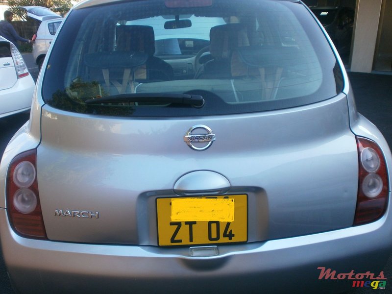 2004' Nissan March photo #7
