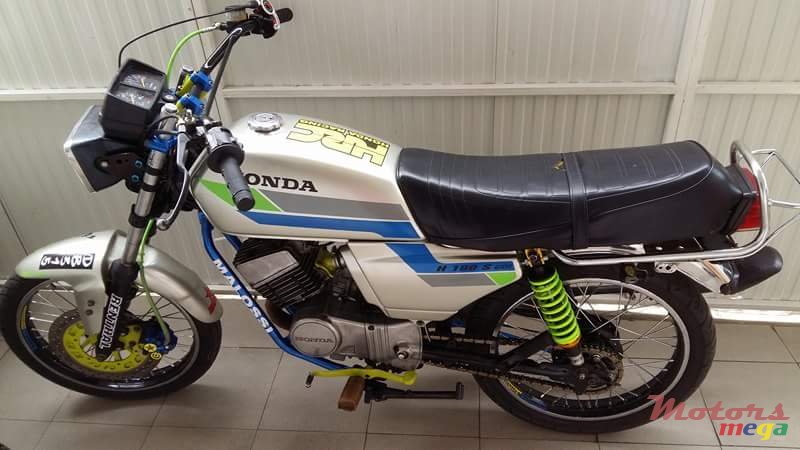 1989' Honda 100 photo #4