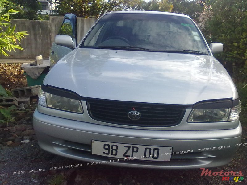 2000' Toyota photo #1