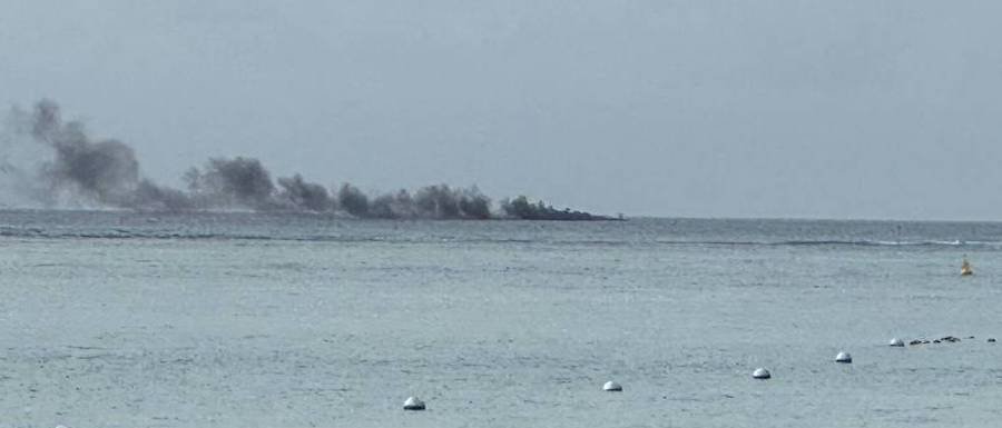 Flic-en-Flac : Un bateau prend feu lors d’une partie de pêche