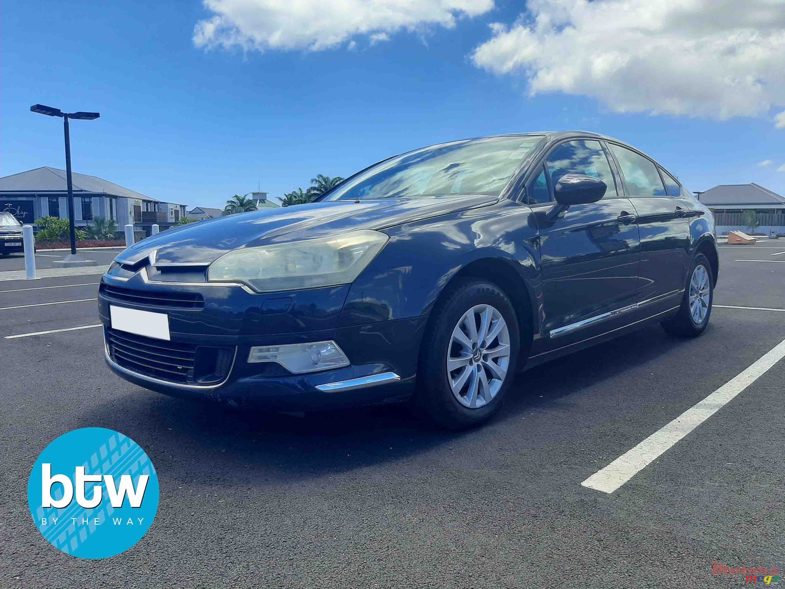 2010' Citroen C5 photo #2