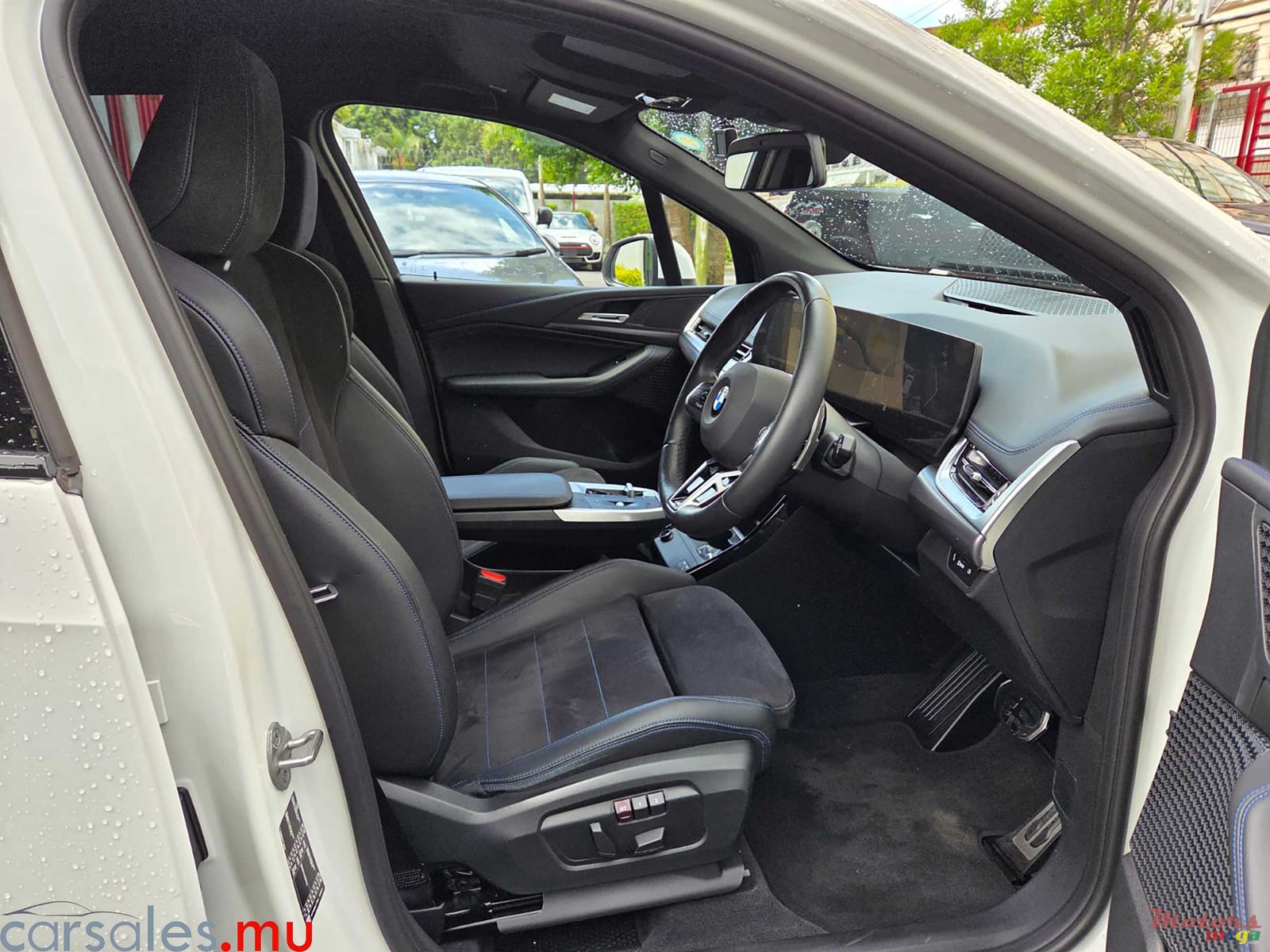 2022' BMW 218 i Active Tourer photo #5