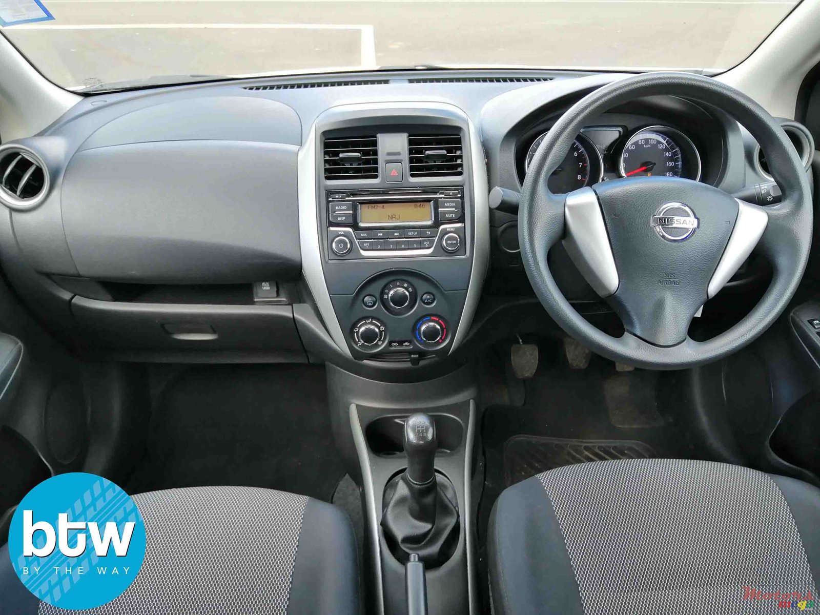 2016' Nissan Almera photo #6