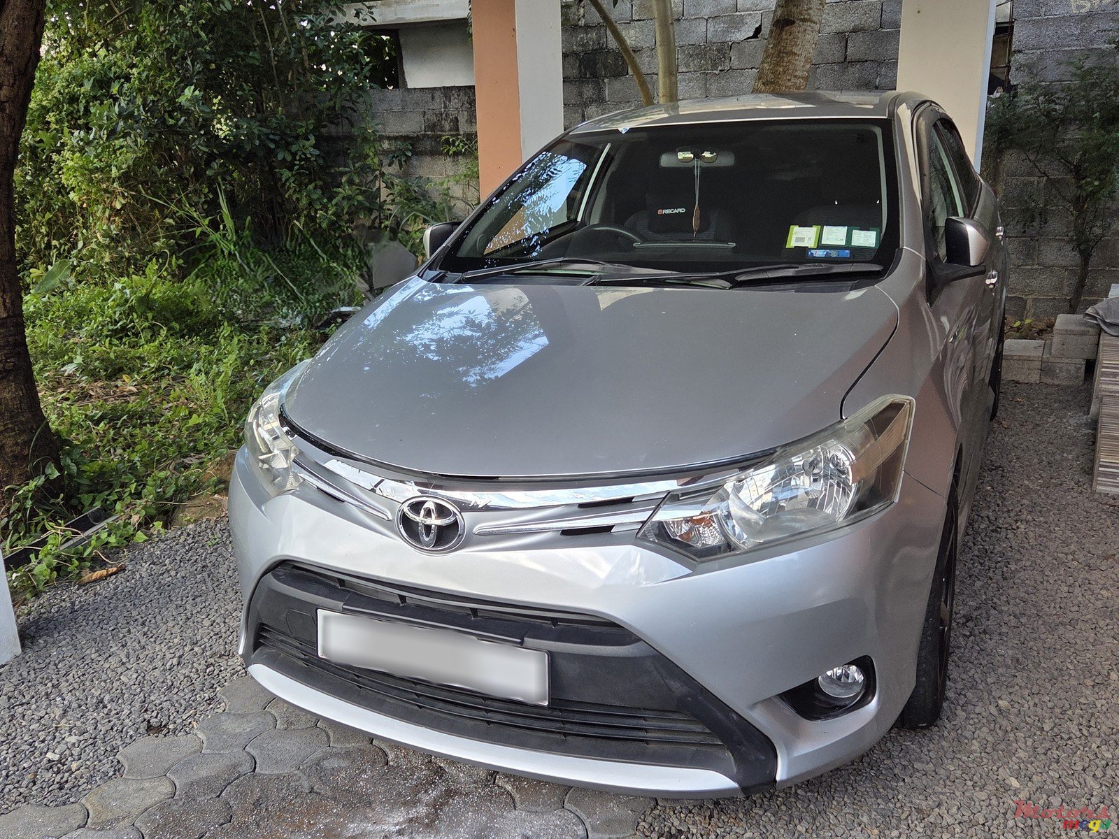 2015' Toyota Yaris Sportivo photo #4