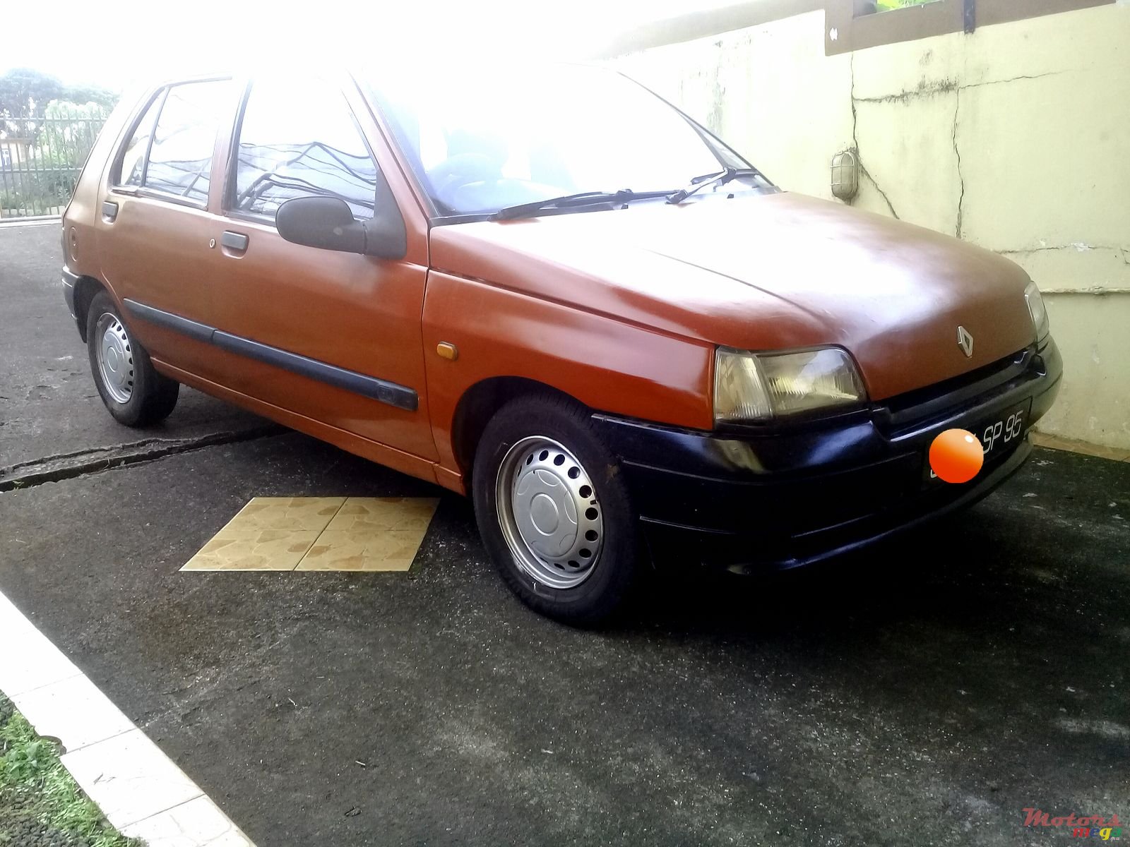1995' Renault Clio photo #1