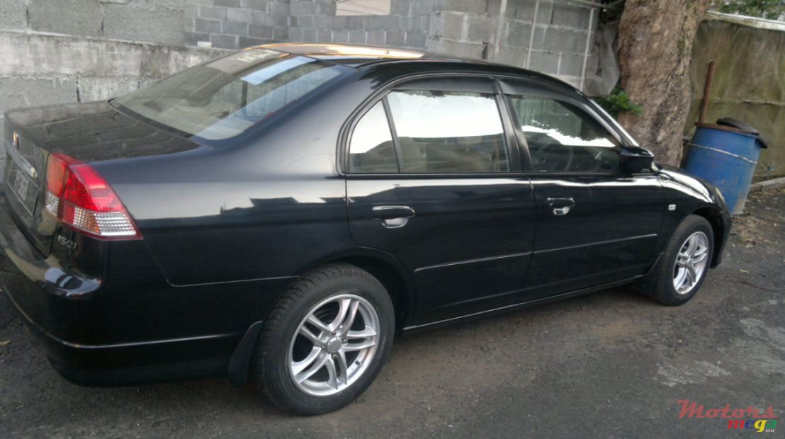 2004' Honda Civic 150i photo #3