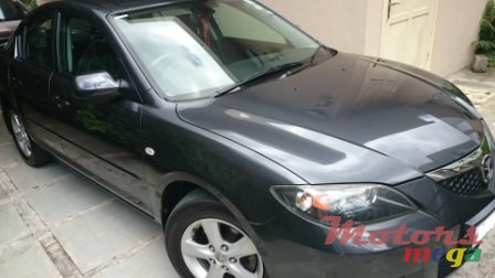 2007' Mazda 3 photo #1