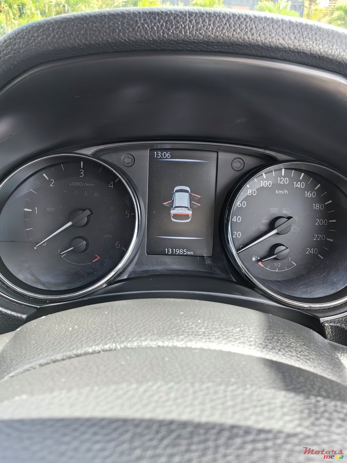 2015' Nissan Qashqai 1.6d CVT Acenta photo #5