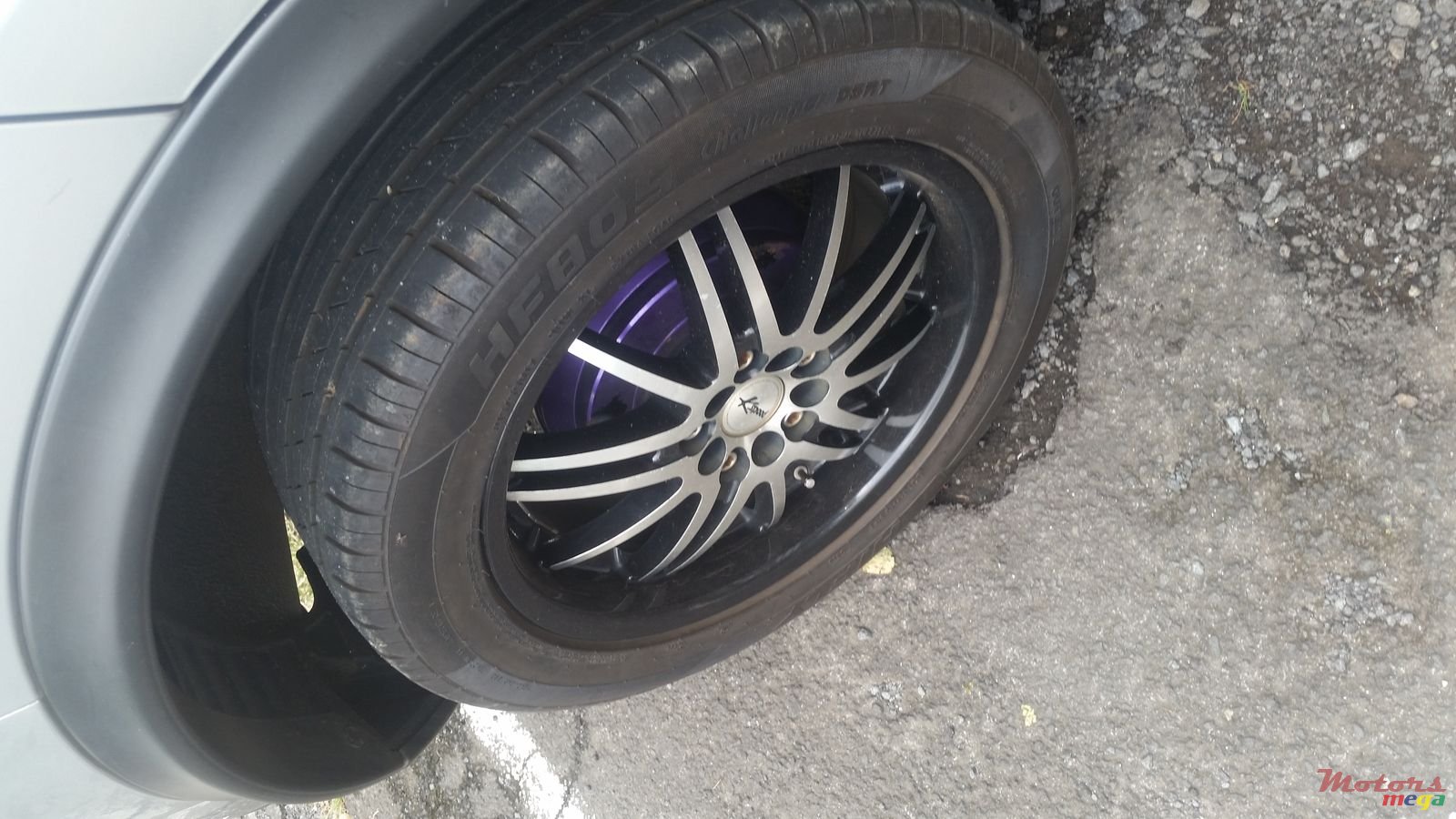 2010' Nissan Juke photo #3