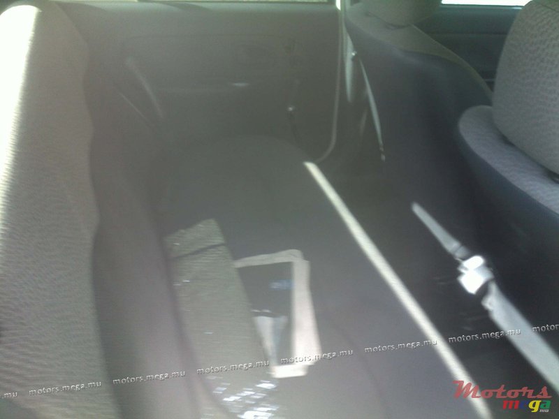 2005' Renault Clio 2 photo #5