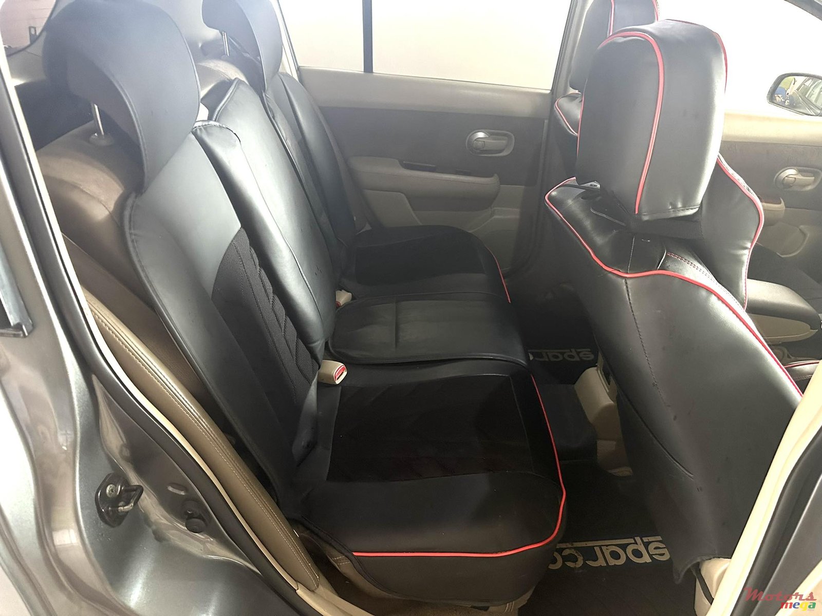 2006' Nissan Tiida photo #7