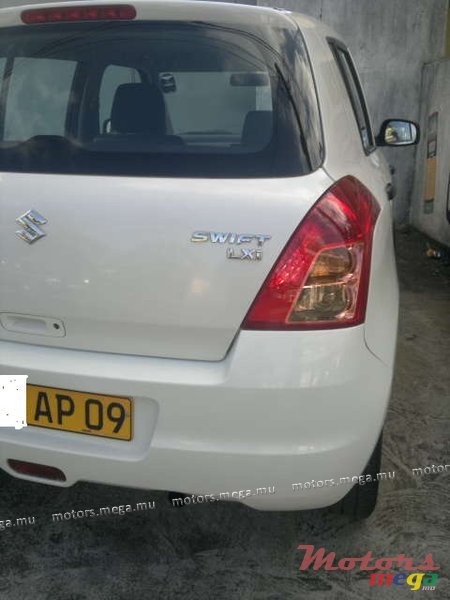 2009' Suzuki SWIFT photo #6
