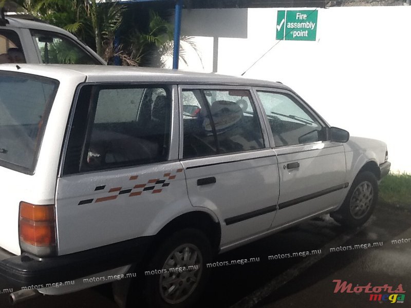 1990' Mazda 323 Autovan photo #4