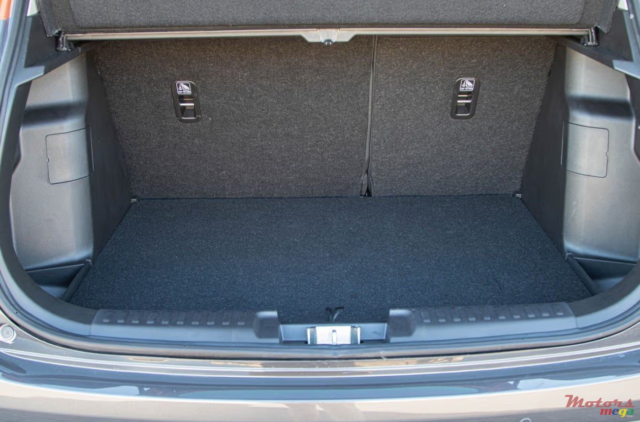 2021' Suzuki Vitara Brezza photo #4