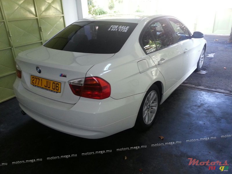 2006' BMW 316 photo #1