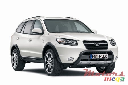 2011' Hyundai Santa Fe photo #1