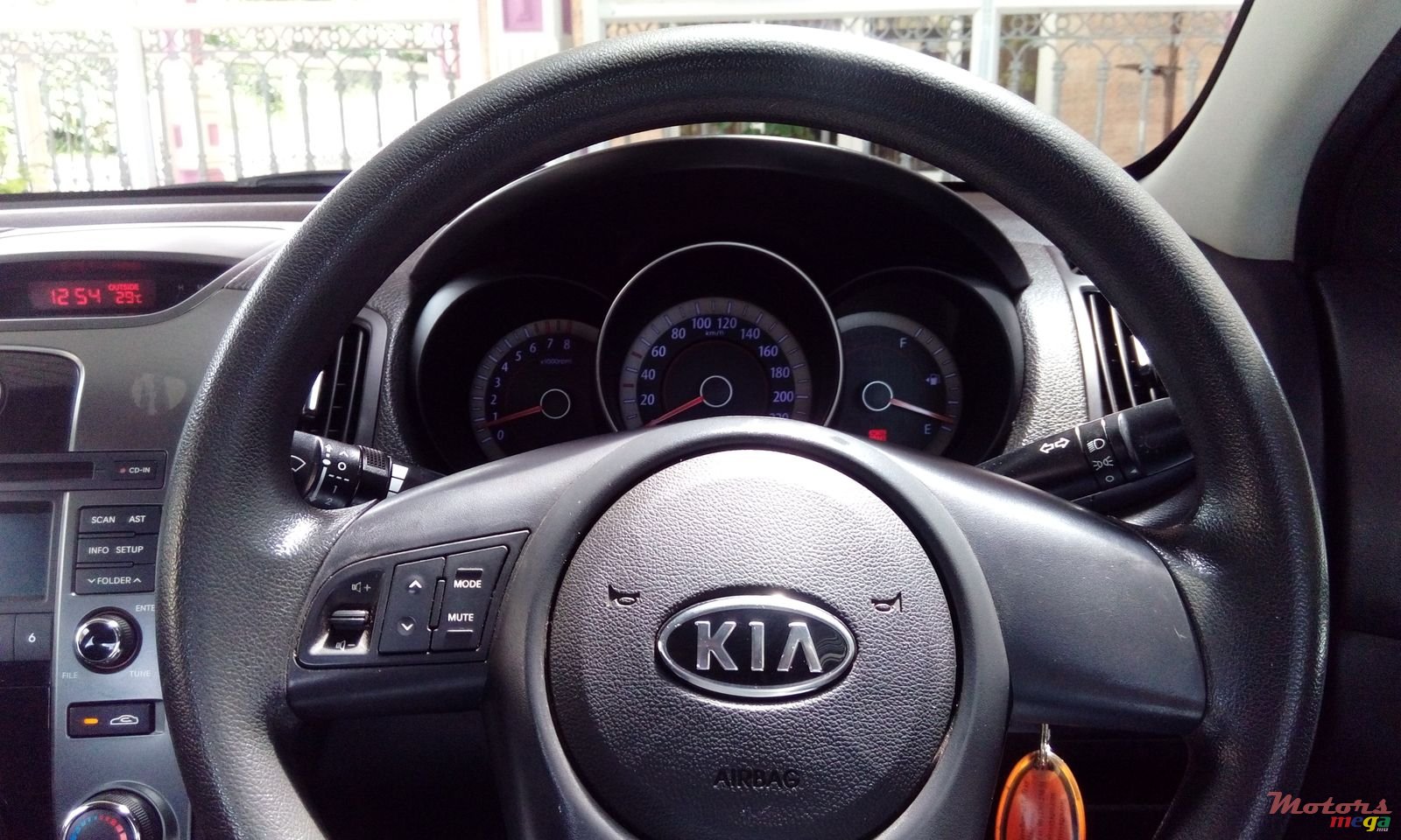 2012' Kia Cerato photo #3