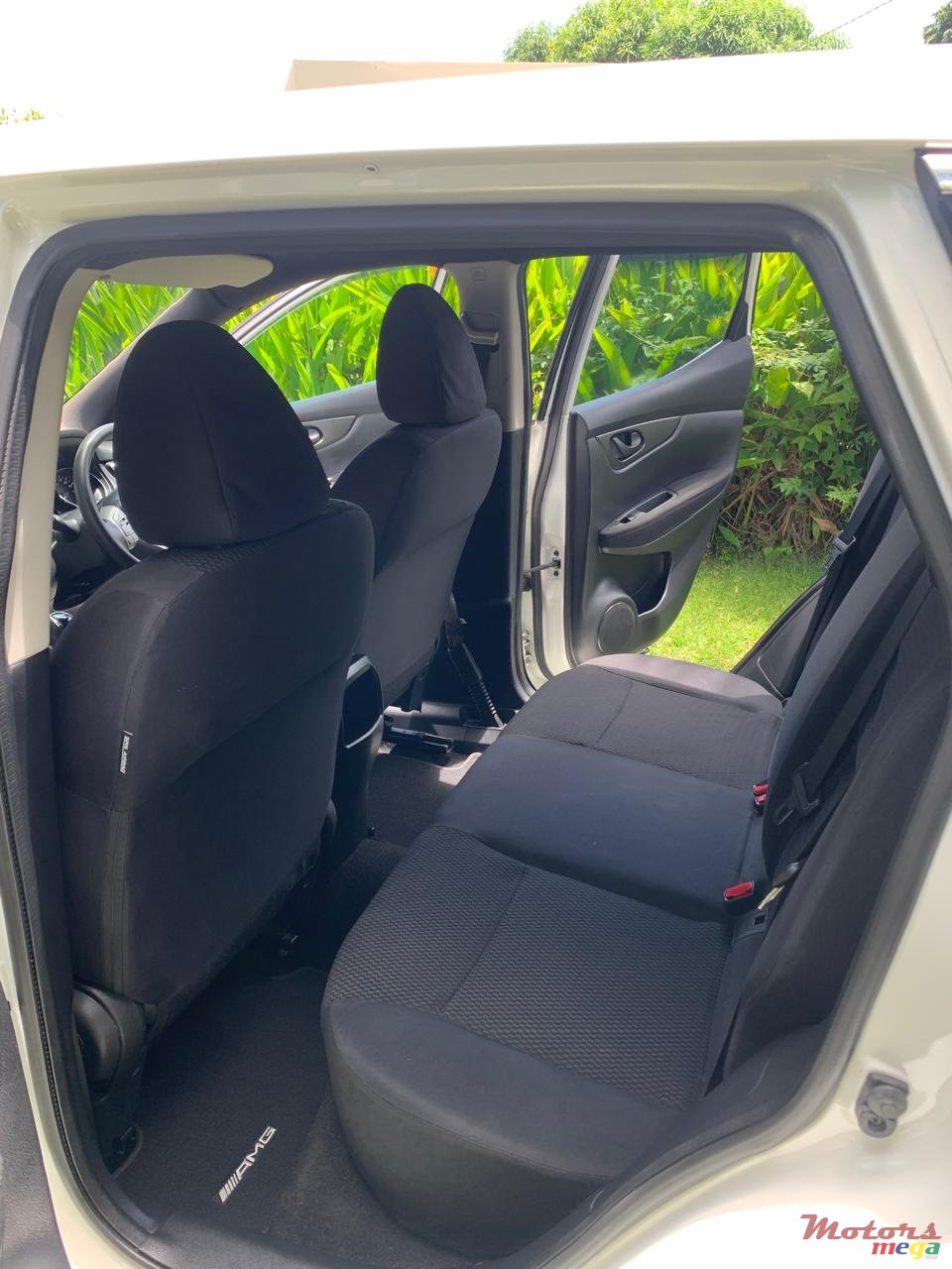 2015' Nissan Qashqai photo #3