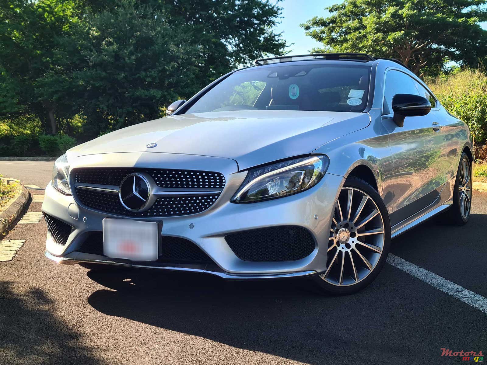 2016' Mercedes-Benz C 180 Coupé AMG photo #1