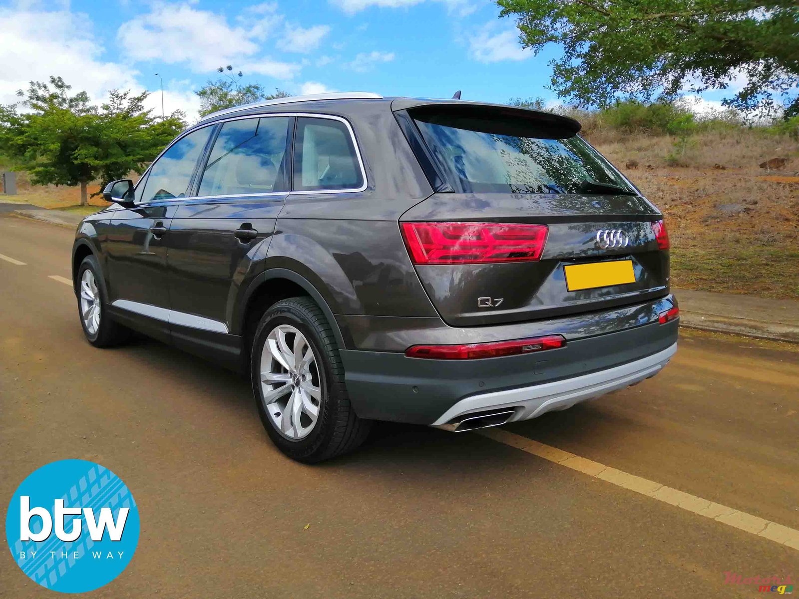 2018' Audi Q7 photo #3