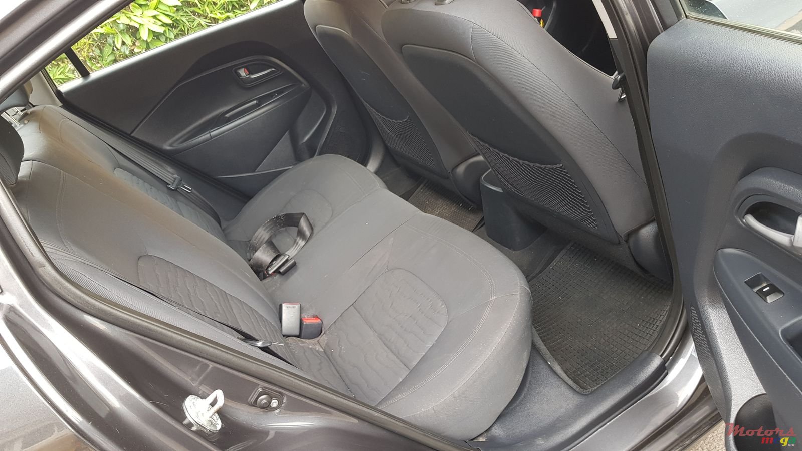 2013' Kia Rio photo #6