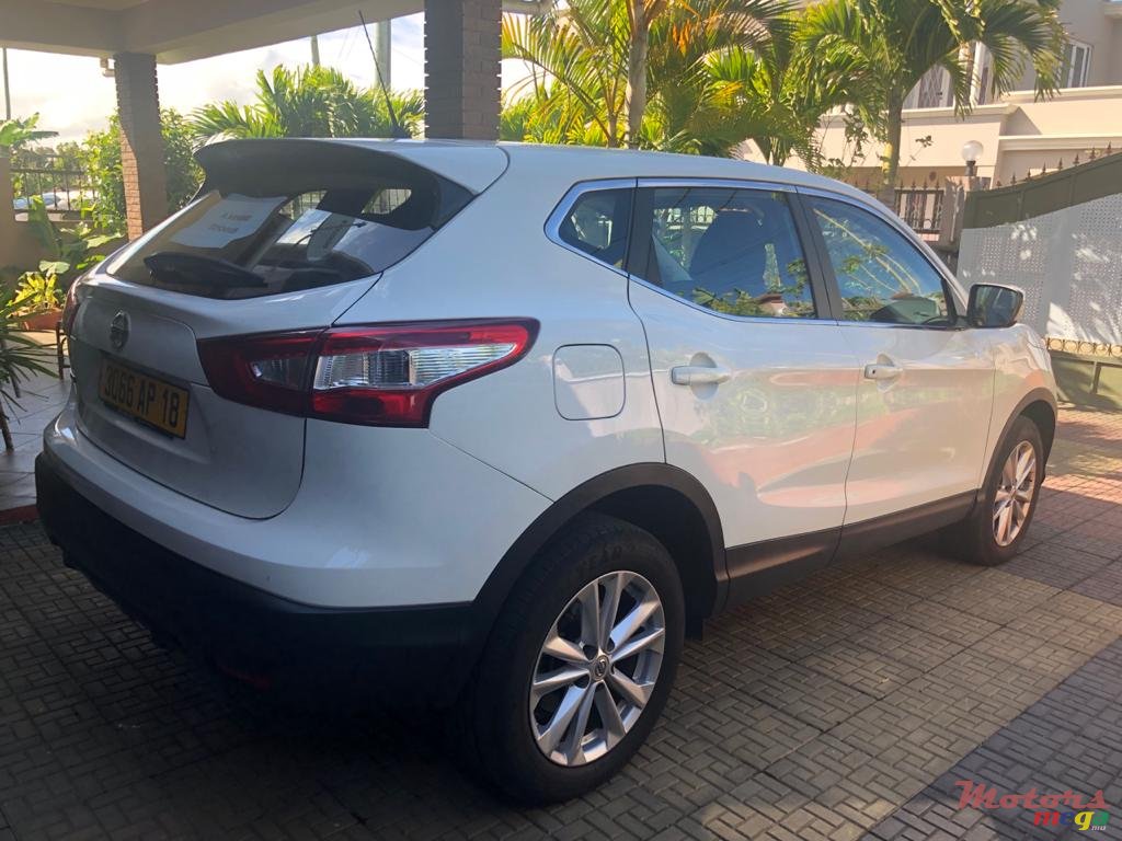 2018' Nissan Qashqai Acenta photo #5