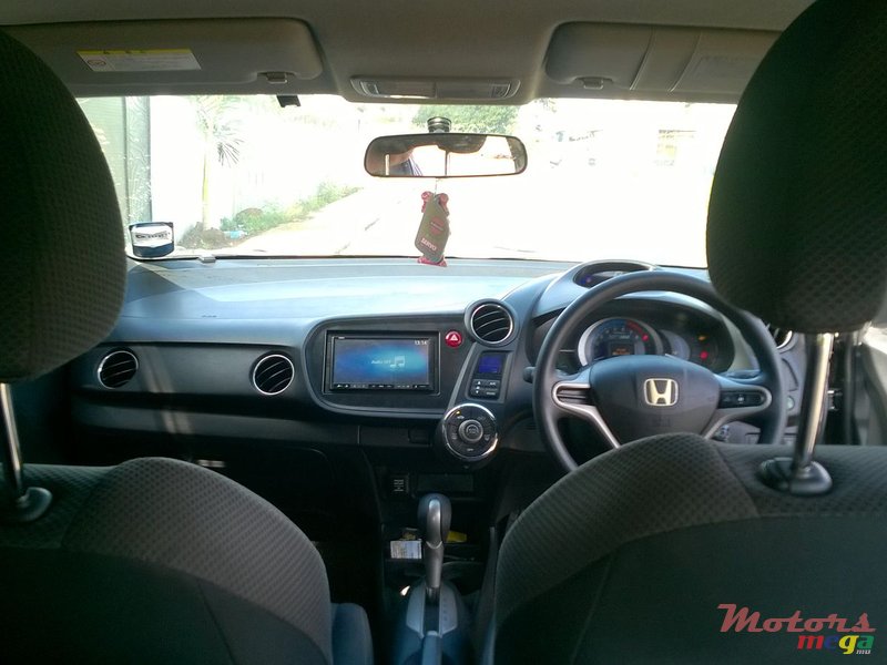 2011' Honda Insight photo #5