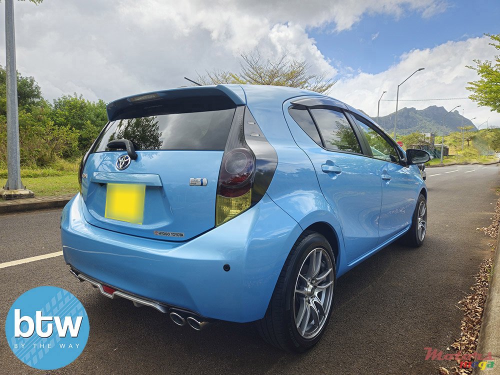 2014' Toyota Aqua photo #4