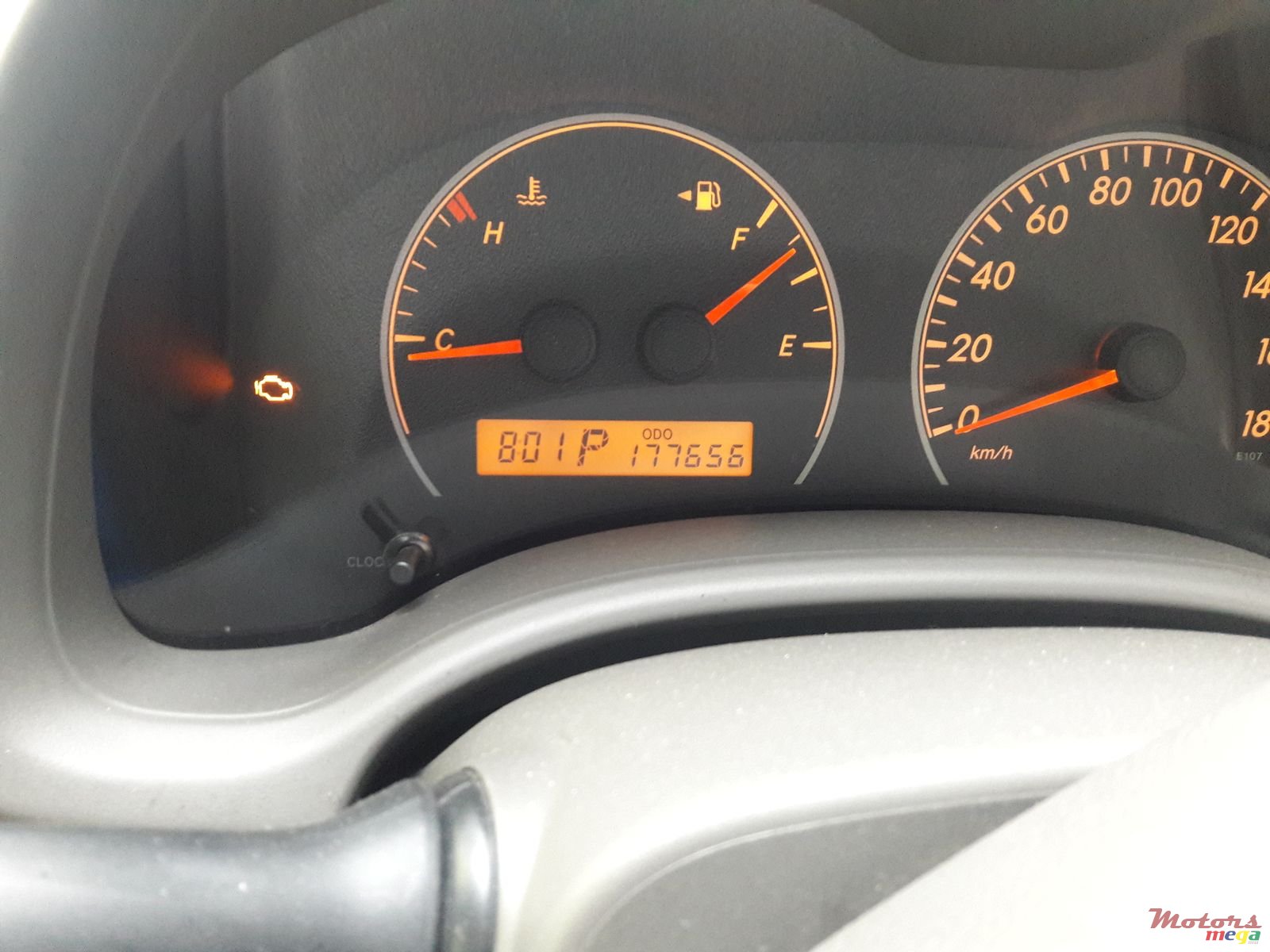 2009' Toyota Axio photo #5