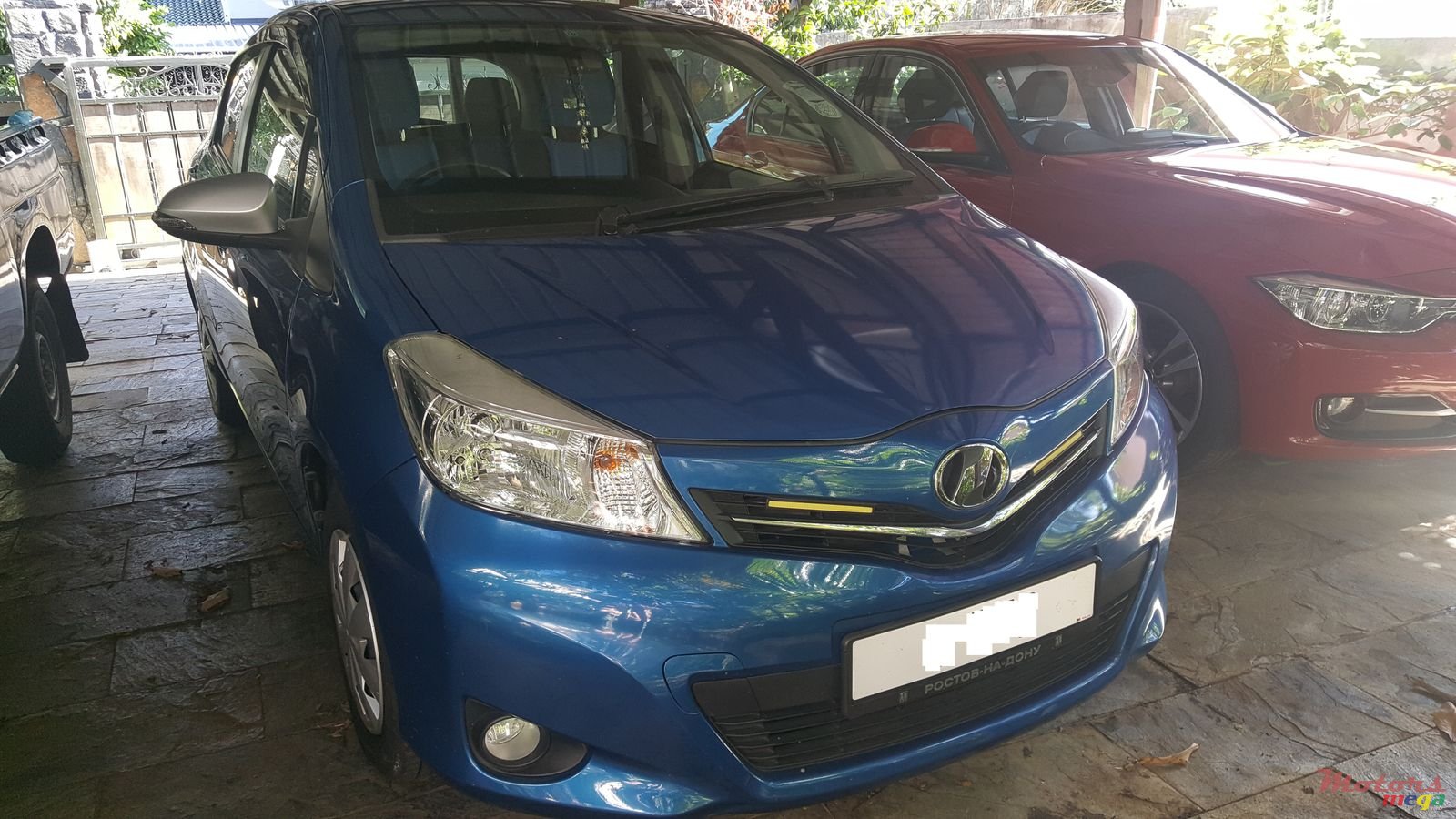 2011' Toyota photo #1