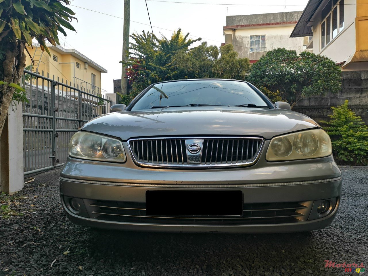 2005' Nissan Bluebird photo #1