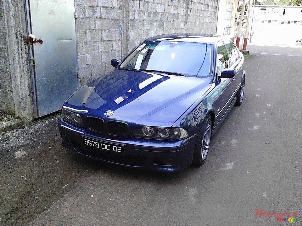 2002' BMW 525 photo #2
