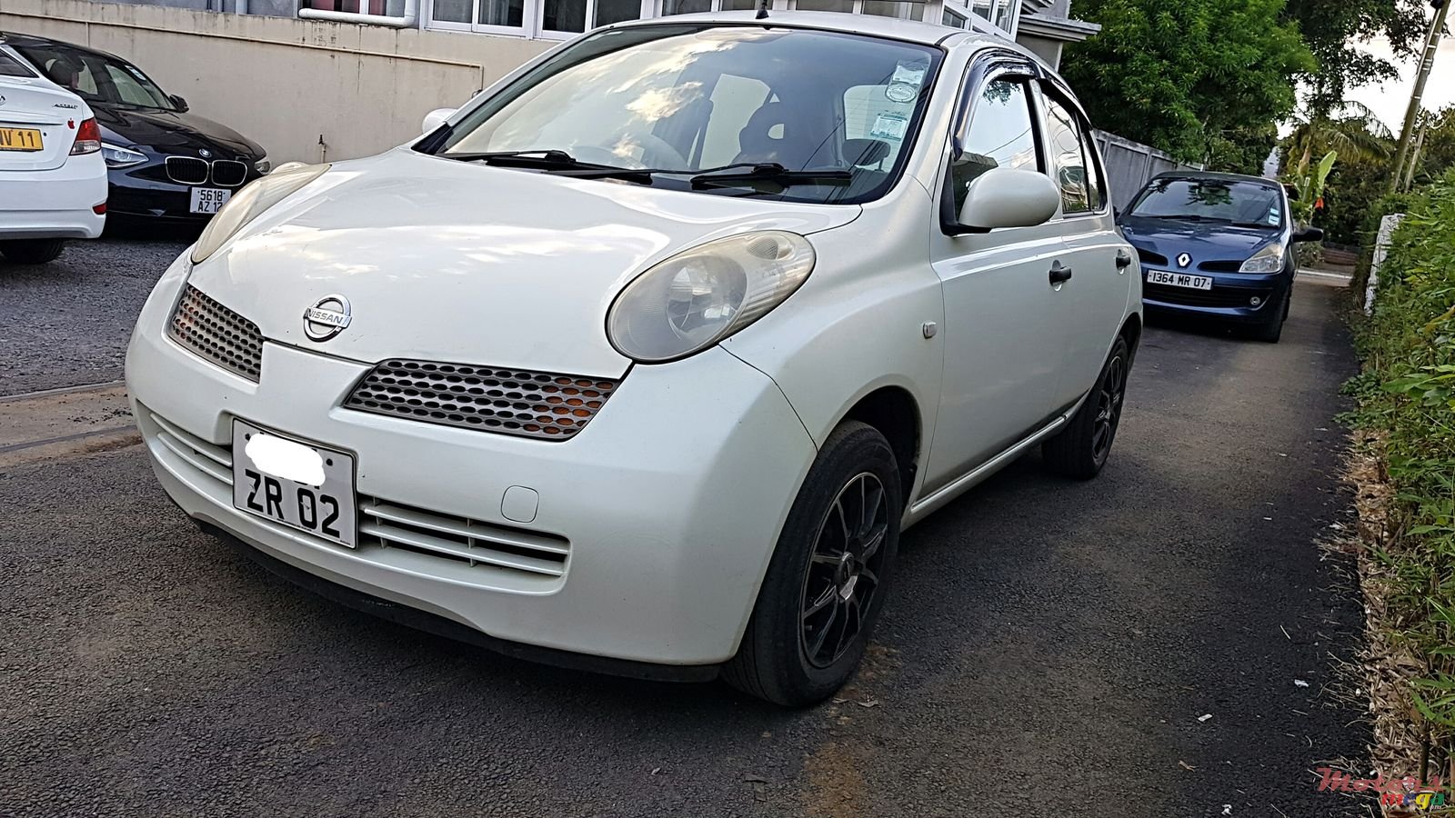 2002' Nissan March Automatic photo #3